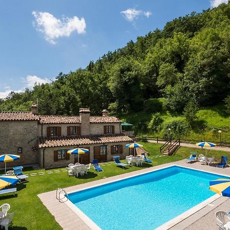 Agriturismo Monte Acuto ウンベルティデ エクステリア 写真