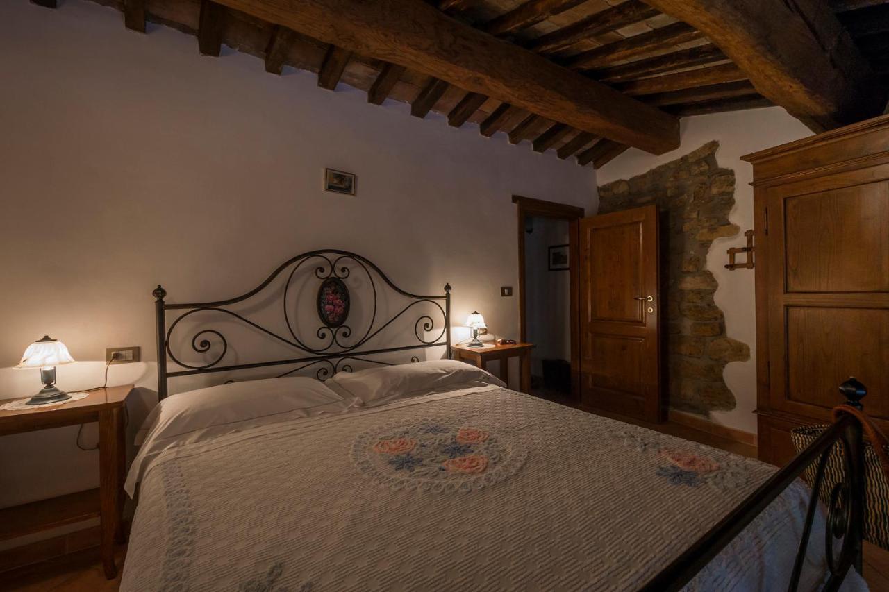 Agriturismo Monte Acuto ウンベルティデ エクステリア 写真