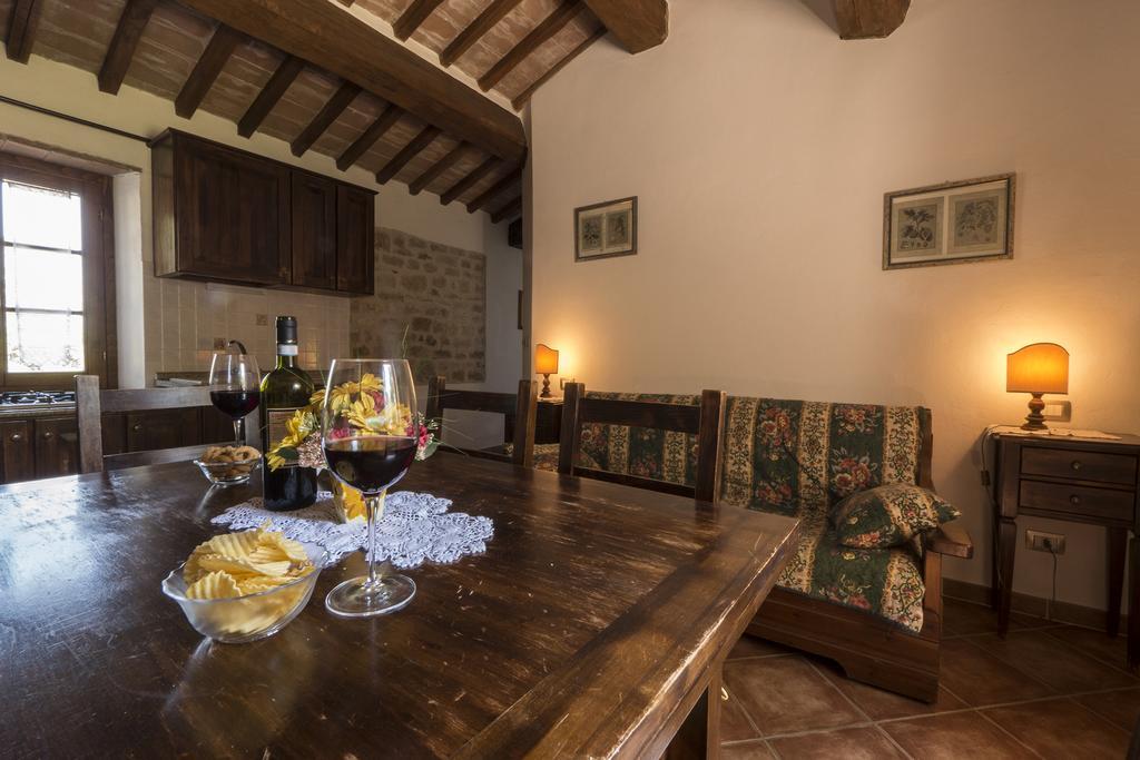 Agriturismo Monte Acuto ウンベルティデ 部屋 写真